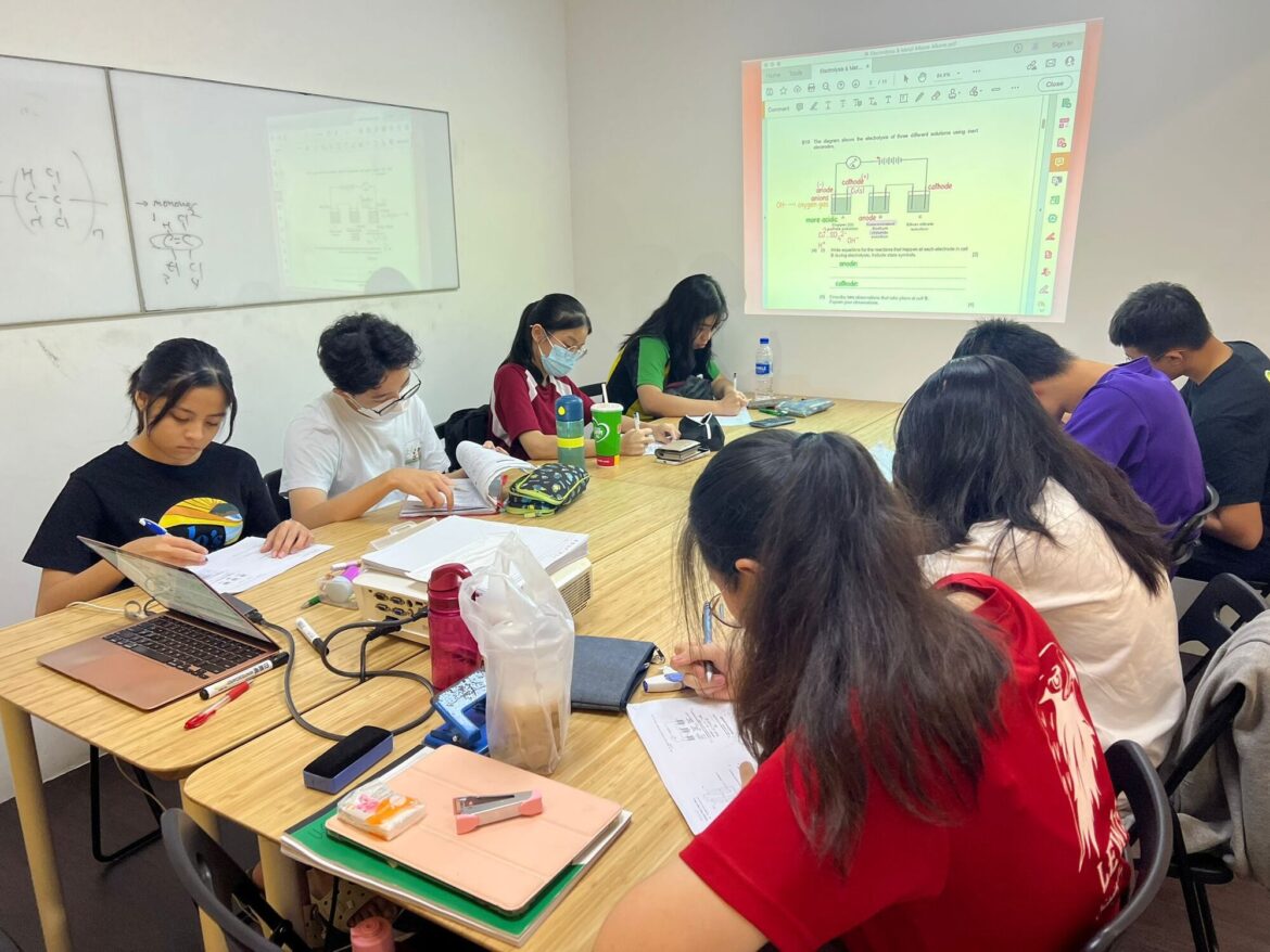 Finding the Right Tuition Centre Near Me: A Complete Guide to Academic Success