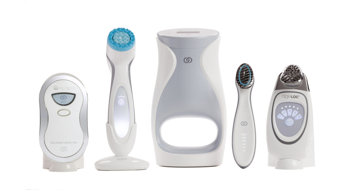 Comparing Manual and Electronic Personal Care Devices