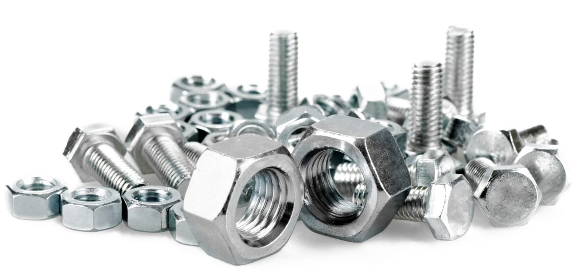 Key Factors to Consider When Selecting a China Fastener Supplier